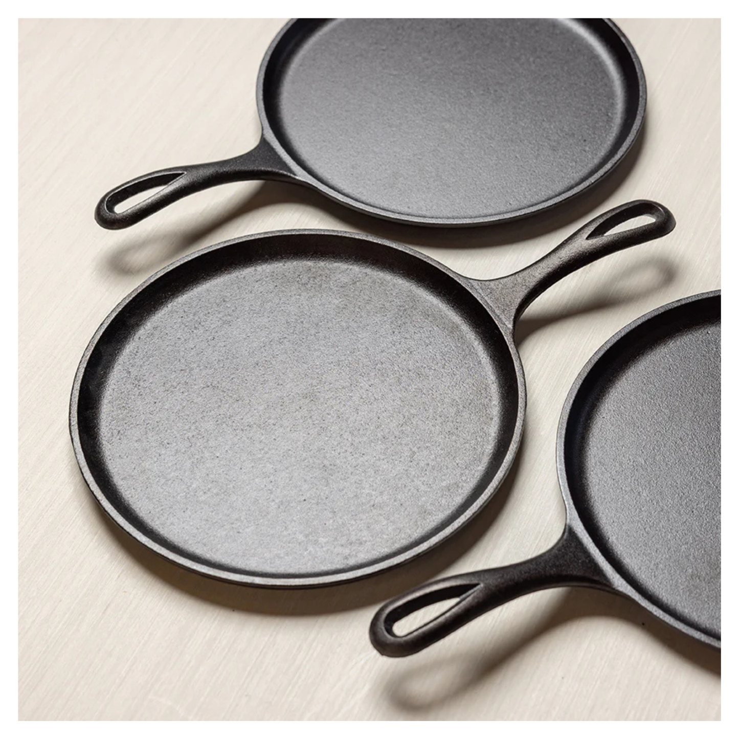 Plancha para tortillas redonda Lodge de 10-1/2" - L9OG3