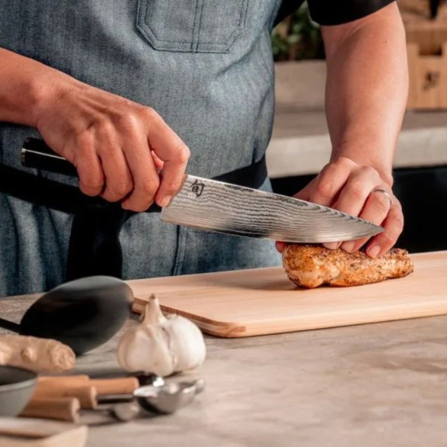 Shun Classic 8" Chef’s Knife - DM0706